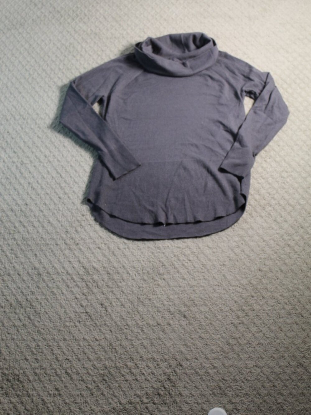 NWOT Raya Size M Grey Turtleneck Long Sleeve Super Soft Sweater